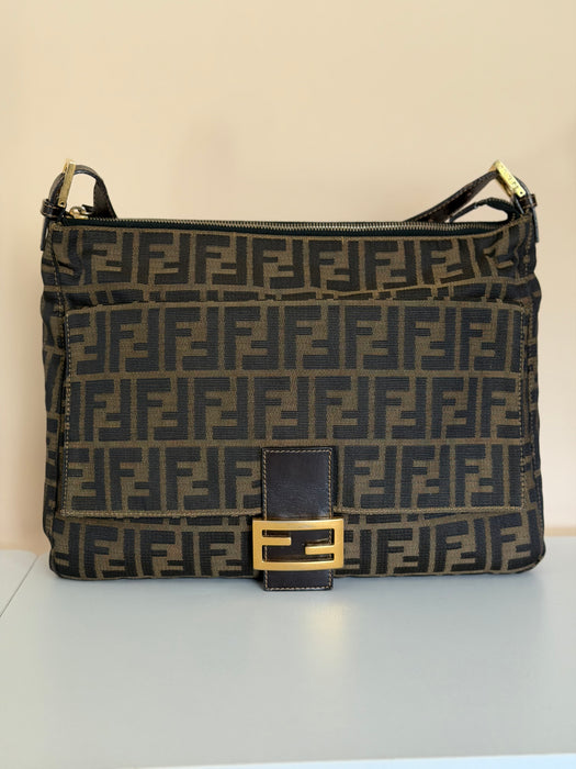 Fendi Mama Maxi Baguette