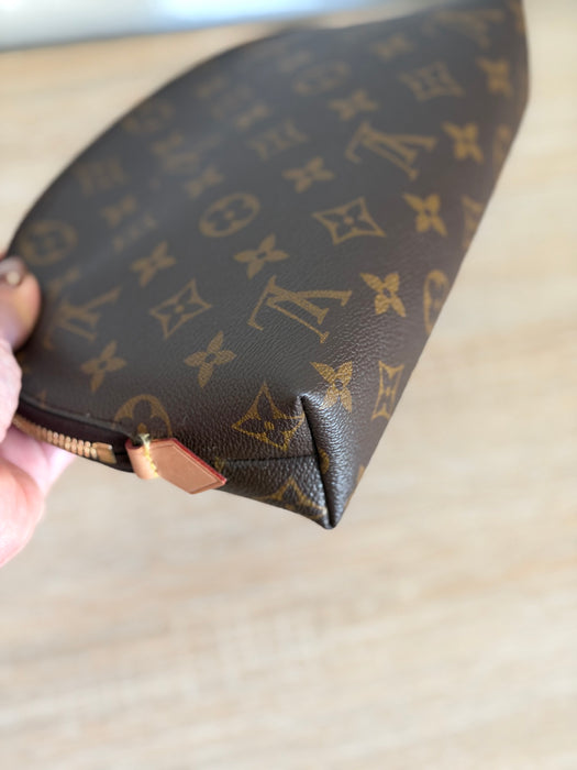 Louis Vuitton Cosmetic Pouch MM