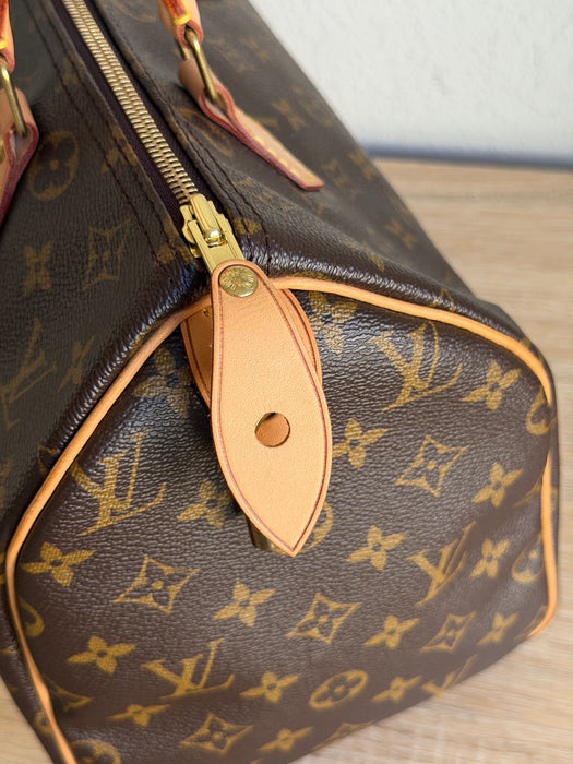 Louis Vuitton Speedy 30