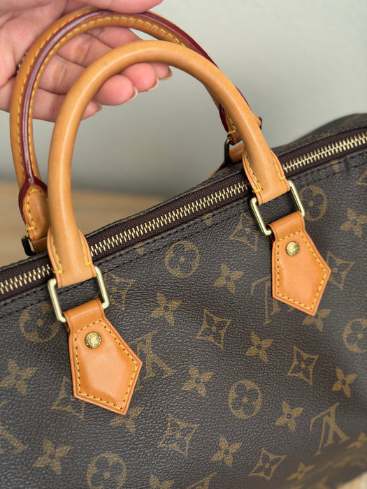 Louis Vuitton Speedy 30
