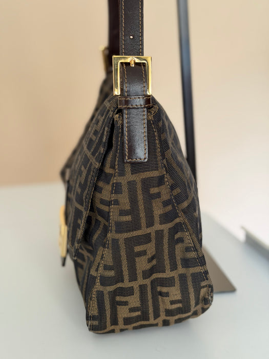 Fendi Mama Baguette GHW