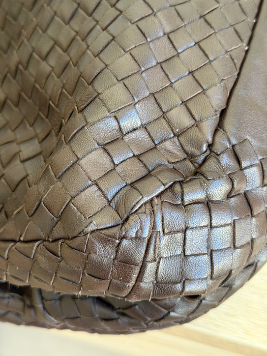 Bottega Venetta Intrecciato Campana Hobo