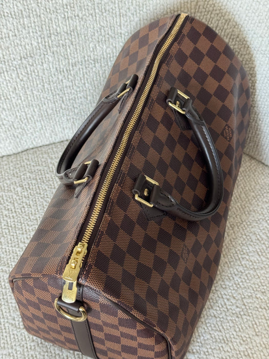 Louis Vuitton Bandouliere 35