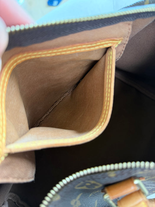 Louis Vuitton Speedy 30