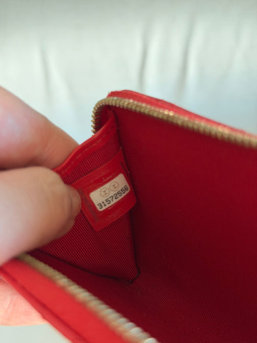 Chanel zipped card holder