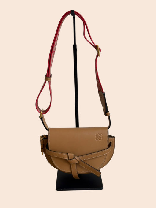 Loewe Mini Gate