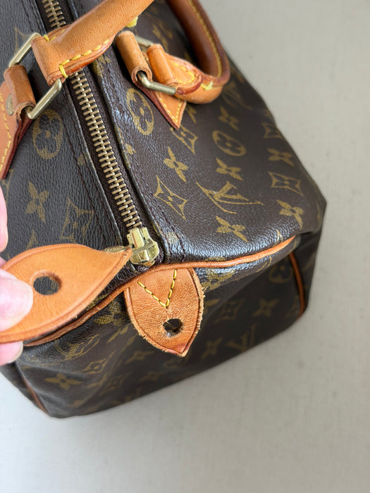 Louis Vuitton Speedy 30