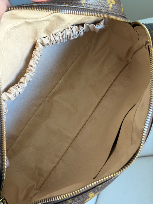 Louis Vuitton Trousse de Toilette 28
