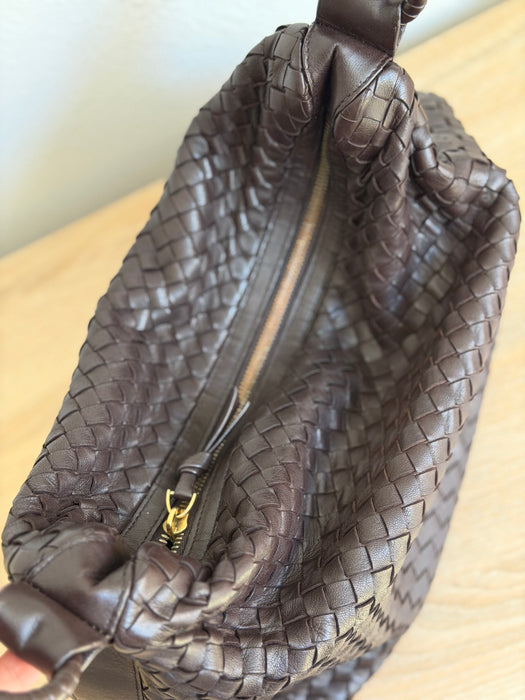 Bottega Veneta Intrecciato Hobo - Chocolate Brown