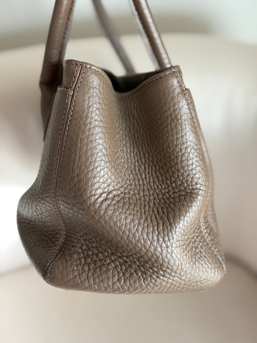 Chanel Executive Cerf East West Tote