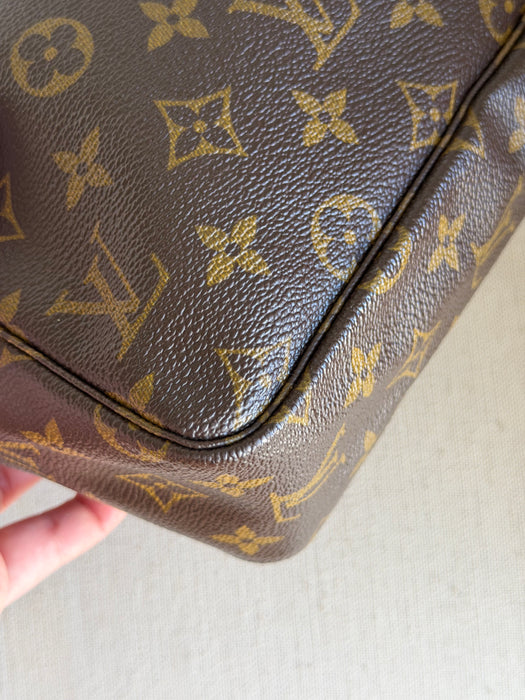 Louis Vuitton Trousse de Toilette 28