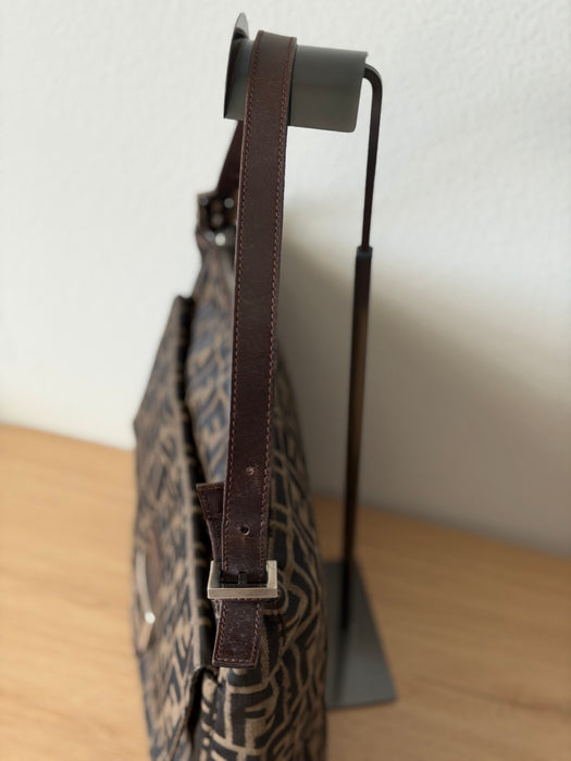 Fendi Mama Maxi Baguette SHW