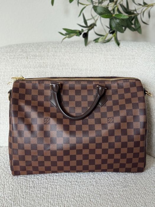 Louis Vuitton Bandouliere 35