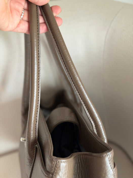 Chanel Executive Cerf East West Tote