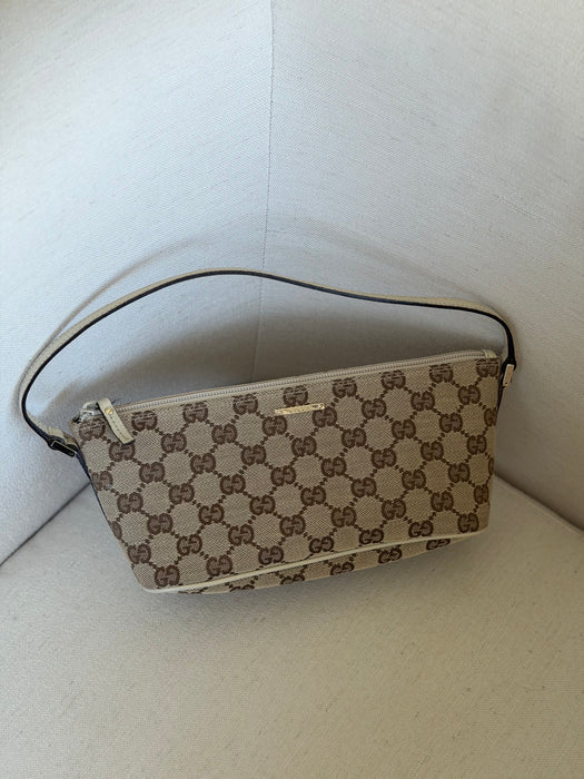 Gucci GG Beige Boat Pochette