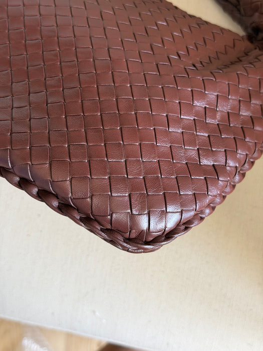 Bottega Veneta Intrecciato Medium Hobo