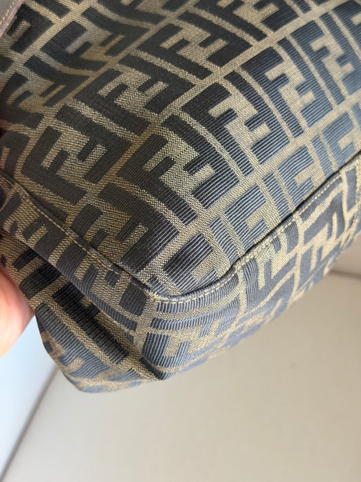 Fendi Mama Baguette GHW