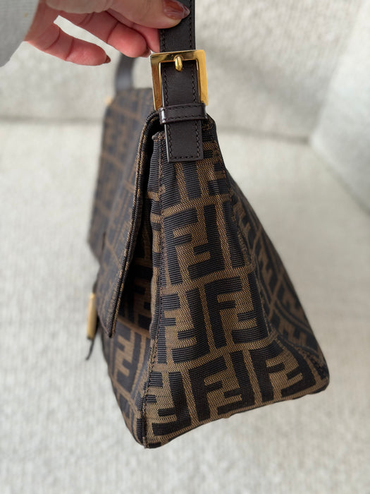 Fendi Mamma Baguette GHW