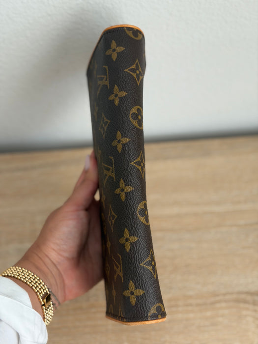 Louis Vuitton Pochette Twin GM Crossbody