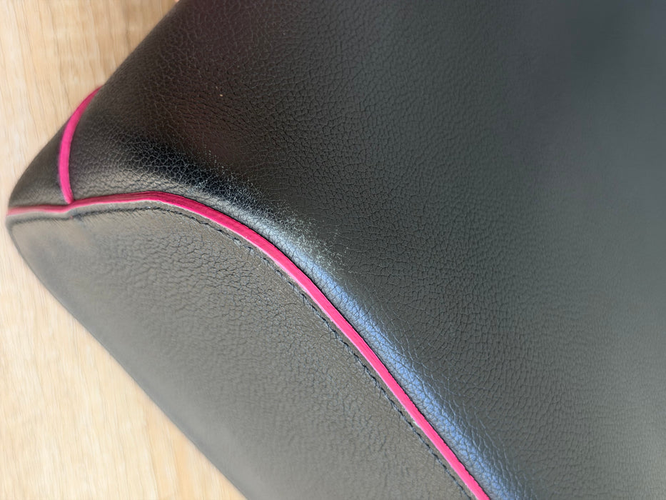 Louis Vuitton Lockme Bucket