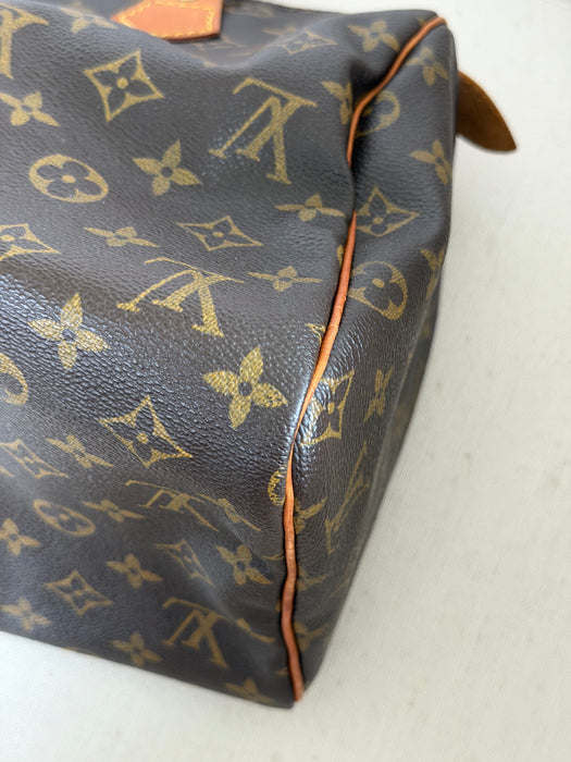 Louis Vuitton Speedy 30