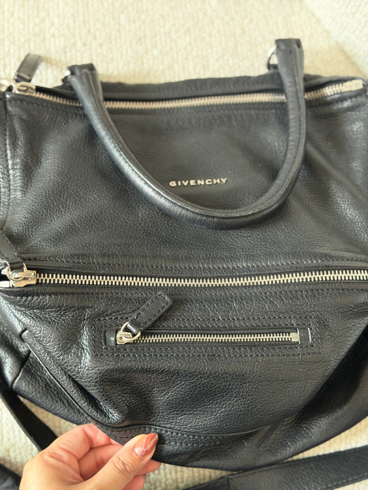 Givenchy Pandora in Medium