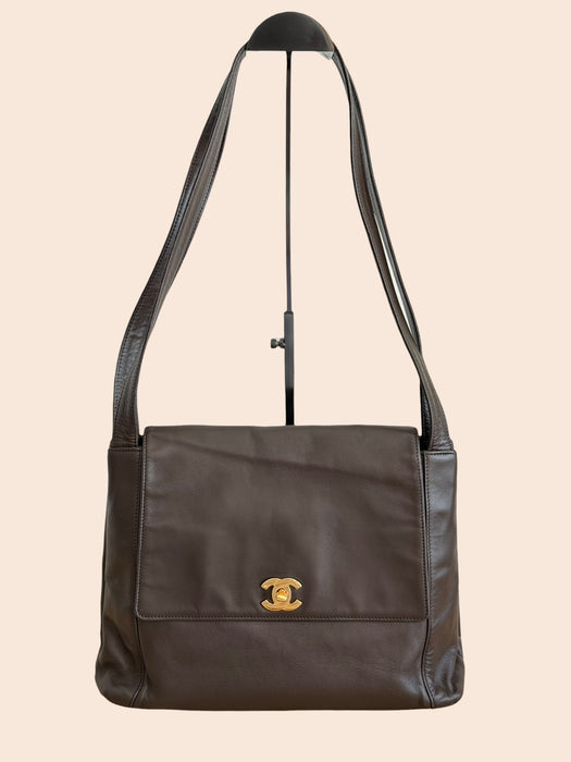 Chanel Turnlock Cocomark