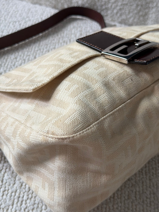 Fendi Mama Baguette Neutral