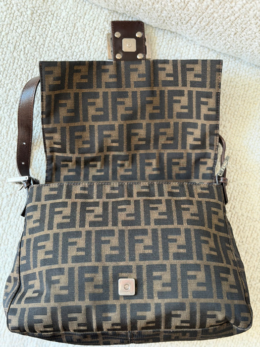 Fendi Mama Baguette