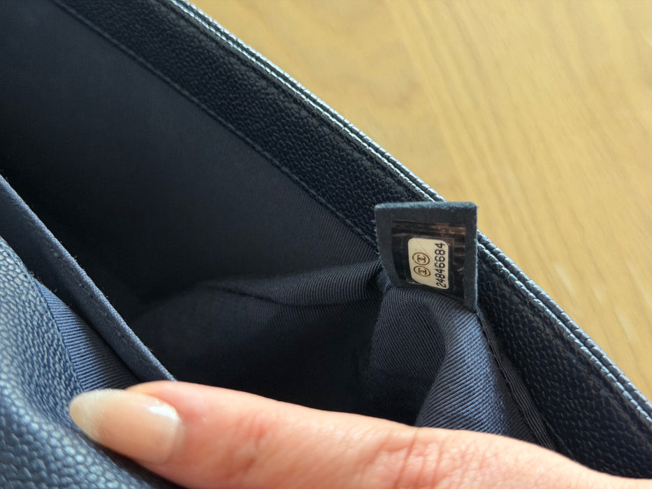 Chanel Caviar Boy Old Medium