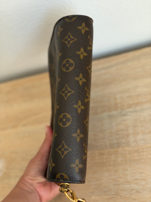Louis Vuitton Orsay Clutch