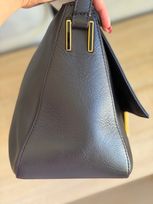Fendi Vintello Big Forever Mama Baguette in Dark brown
