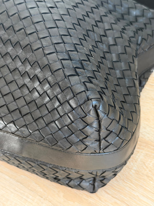 Bottega Intrecciato Adjustable strap Hobo