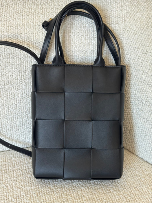 Bottega Arco Tote