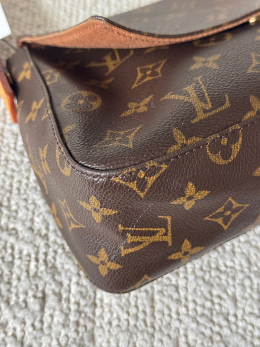 Louis Vuitton Mini Looping