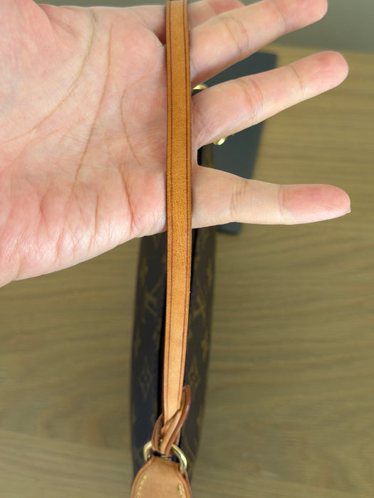 Louis Vuitton Pochette Accessories