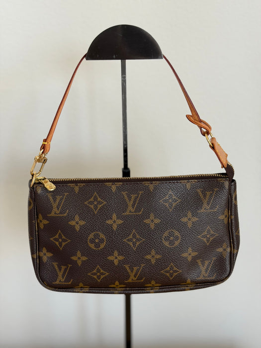 Louis Vuitton Pochette Accessories