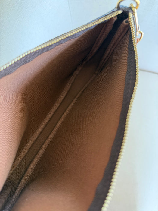 Louis Vuitton Pochette Accessories