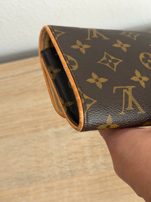 Louis Vuitton Pochette Twin GM Crossbody