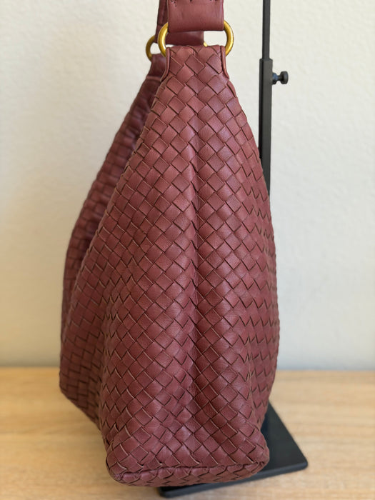 Bottega Bordeaux Intrecciato Hobo