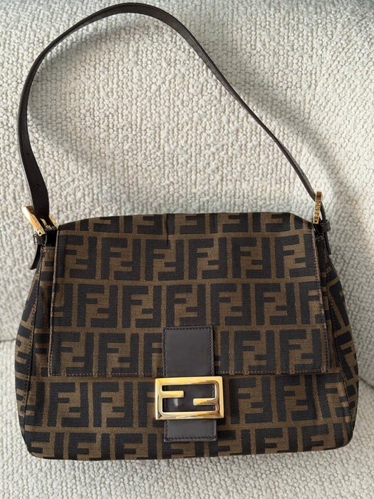 Fendi Mamma Baguette GHW