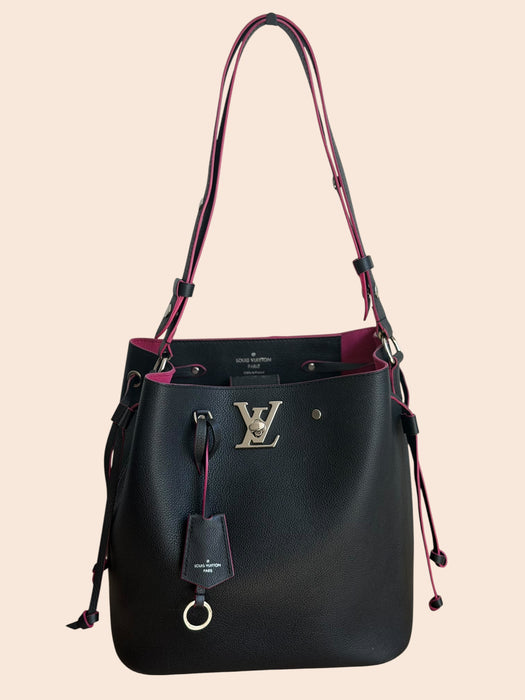 Louis Vuitton Lockme Bucket