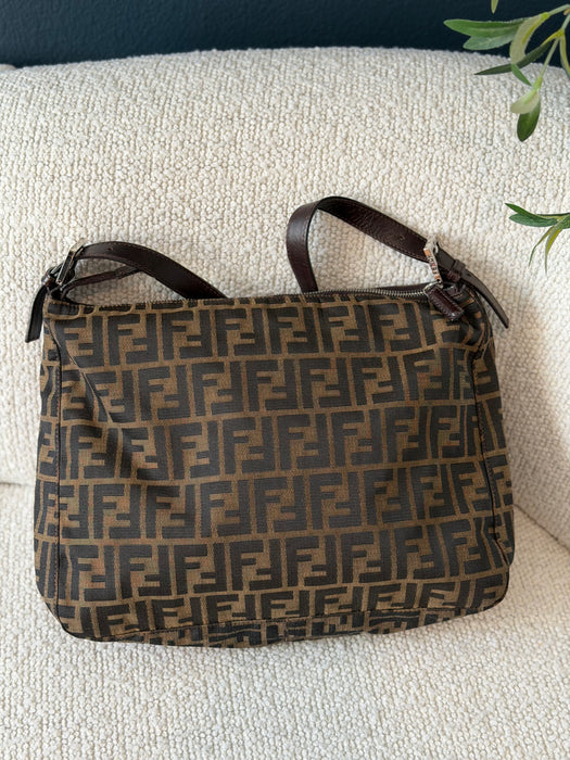 Fendi Maxi Mama Baguette