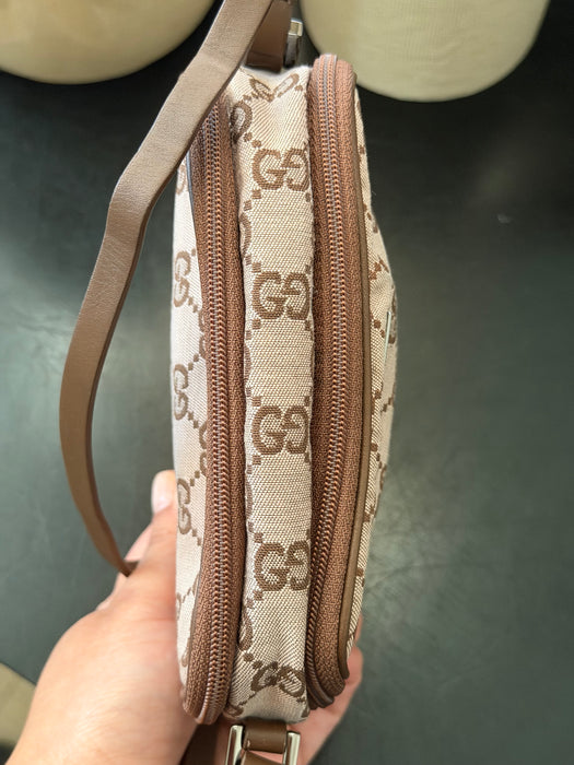 Gucci GG Double Zip Pochette