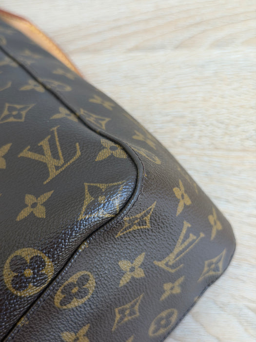 Louis Vuitton Looping GM