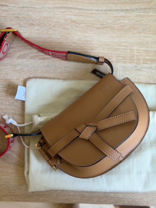 Loewe Mini Gate