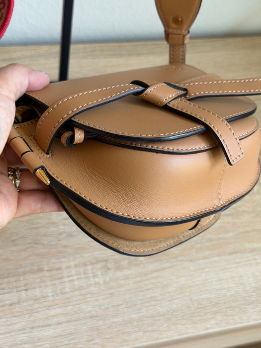 Loewe Mini Gate