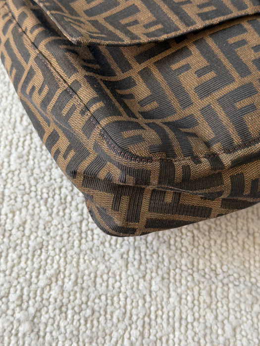 Fendi Maxi Mama Baguette
