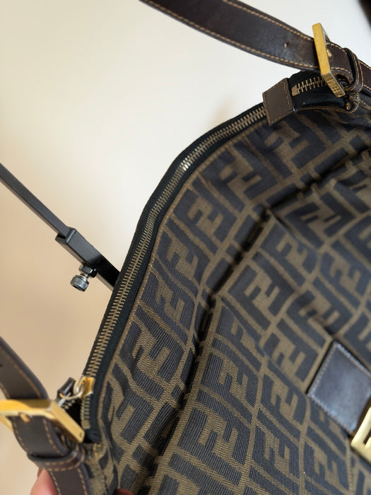 Fendi Mama Maxi Baguette