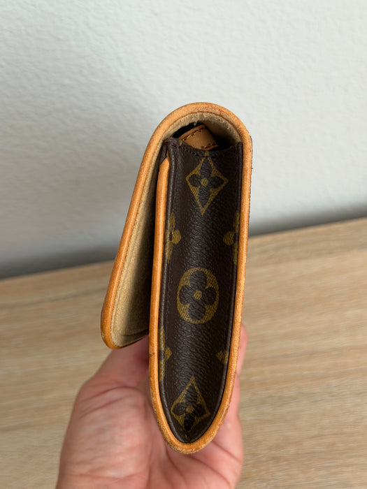 Louis Vuitton Pochette Twin GM Crossbody